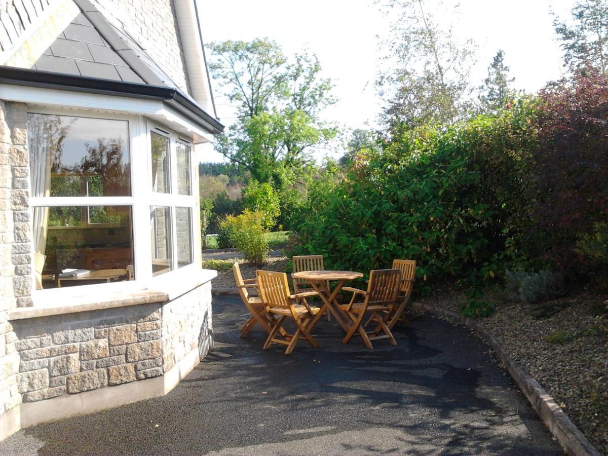Dillon's Cottage Monneill Esterno foto